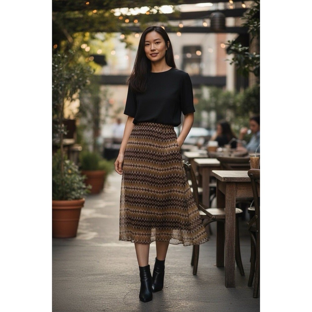 Glam Women’s Silk Maki Skirt Size M Geometric Pattern Aztec Western Cowgirl